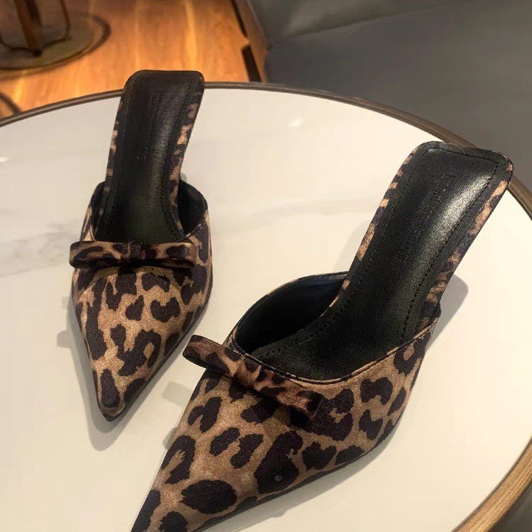 women's leopard-print pointed  - огляд і ціна Ethnic And Fashion