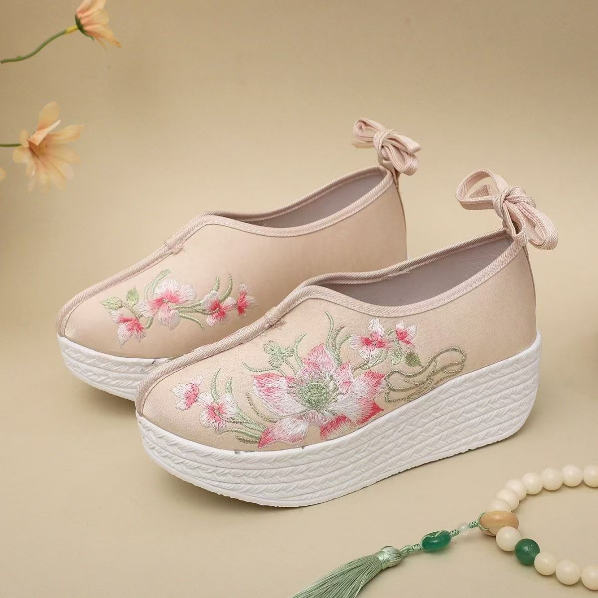 Woman Ethnic Style Wedges Embr - огляд і ціна Ethnic Style