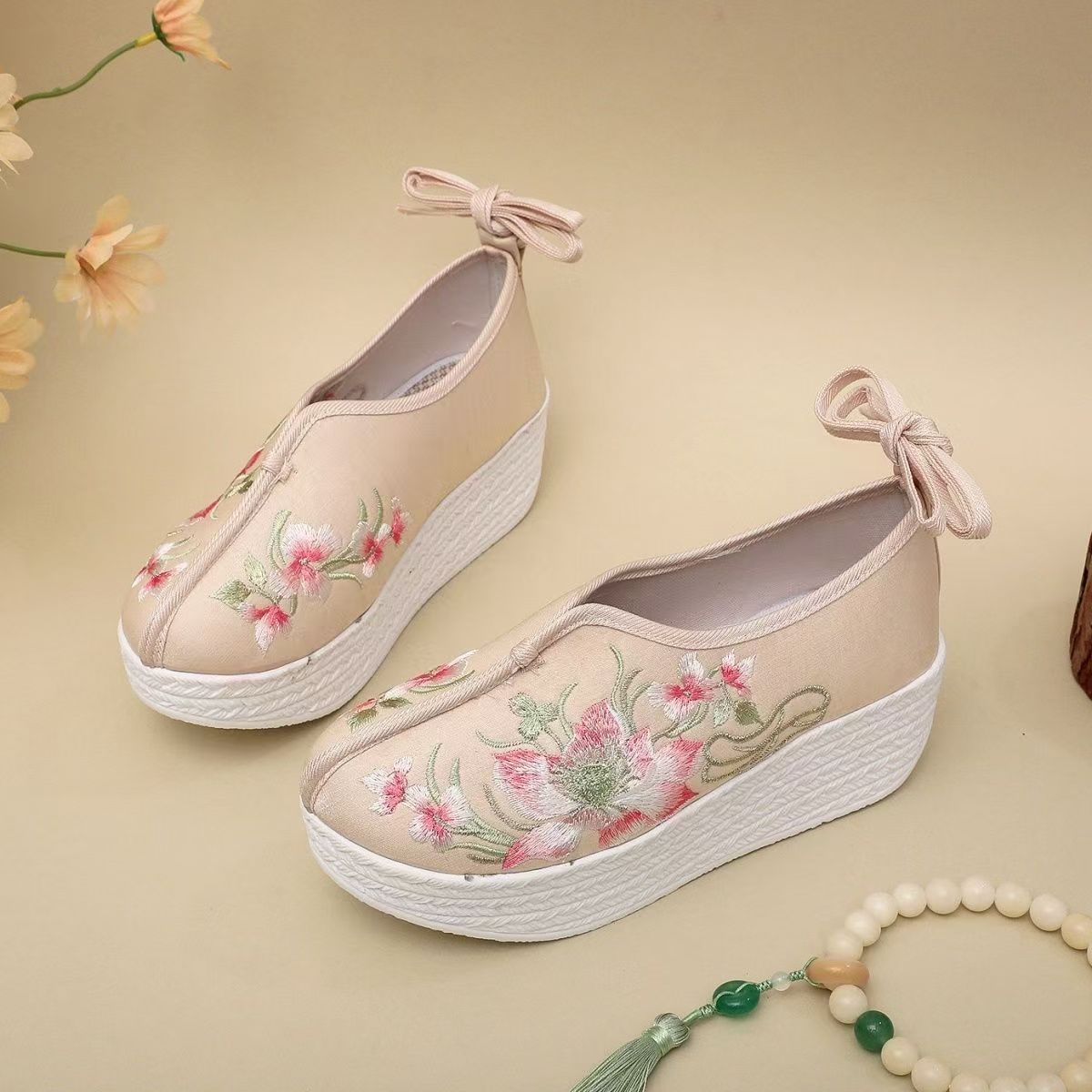 Woman Ethnic Style Wedges Embr - огляд і ціна Ethnic Style