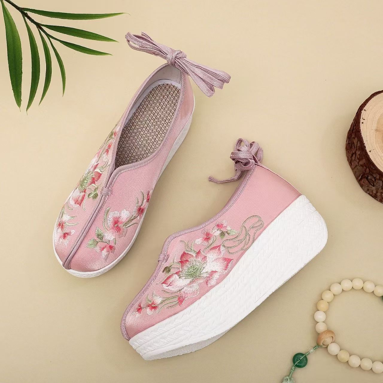 Woman Ethnic Style Wedges Embr - огляд і ціна Ethnic Style