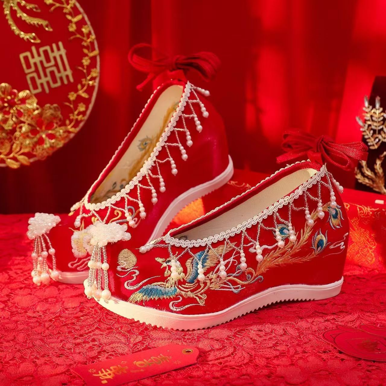 Women New Red Embroidered Wedd - огляд і ціна Ethnic Style